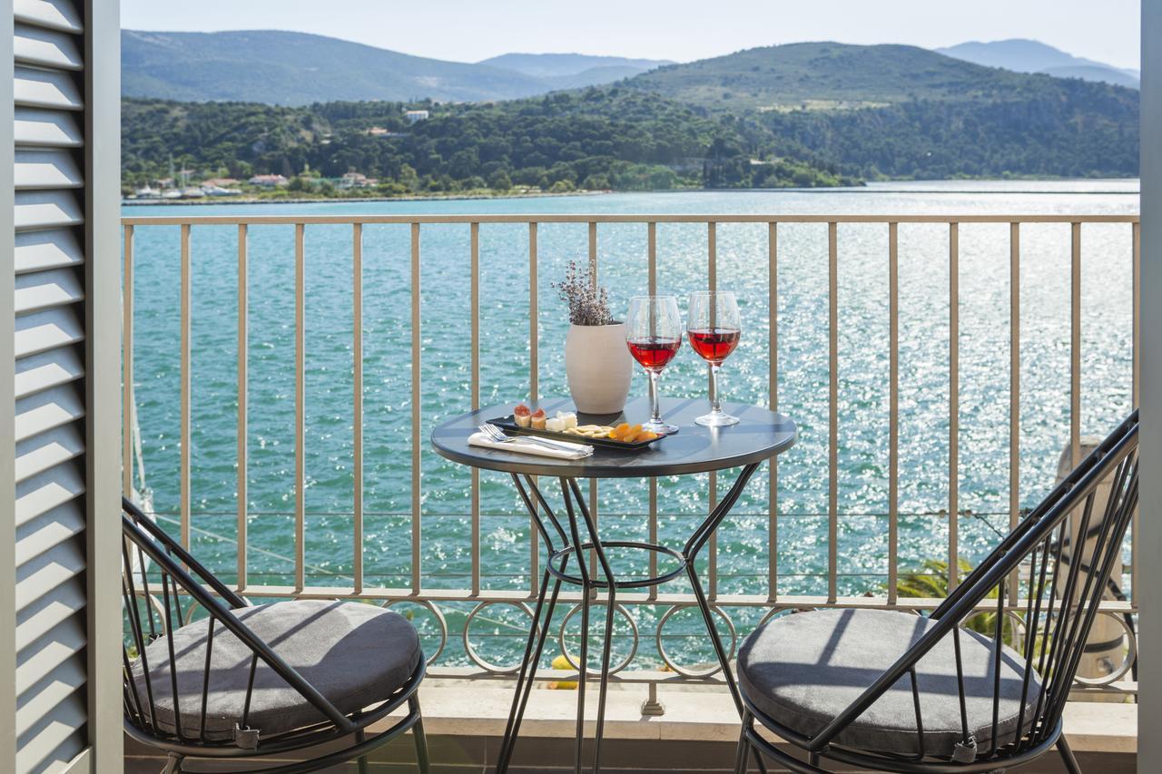 Argostoli Marina Suites Dış mekan fotoğraf