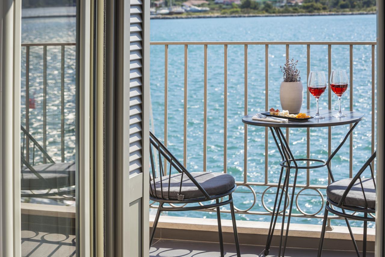 Argostoli Marina Suites Dış mekan fotoğraf